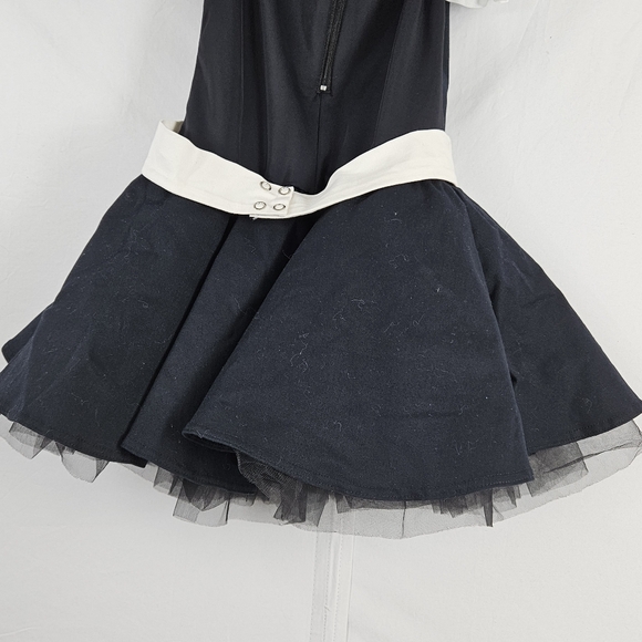 Weissman- The maid costume inspired by Beasts Claudette size MC medium 10/12 EUC - Picture 11 of 16